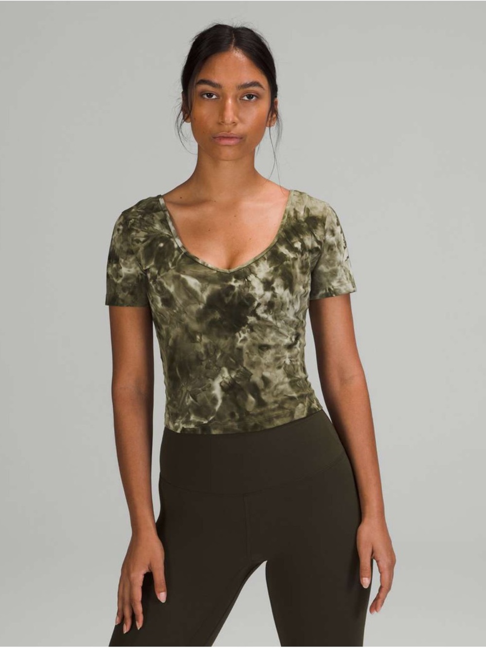 Lululemon Align T-Shirt Diamond Dye Light Sage Medium Olive Size 2